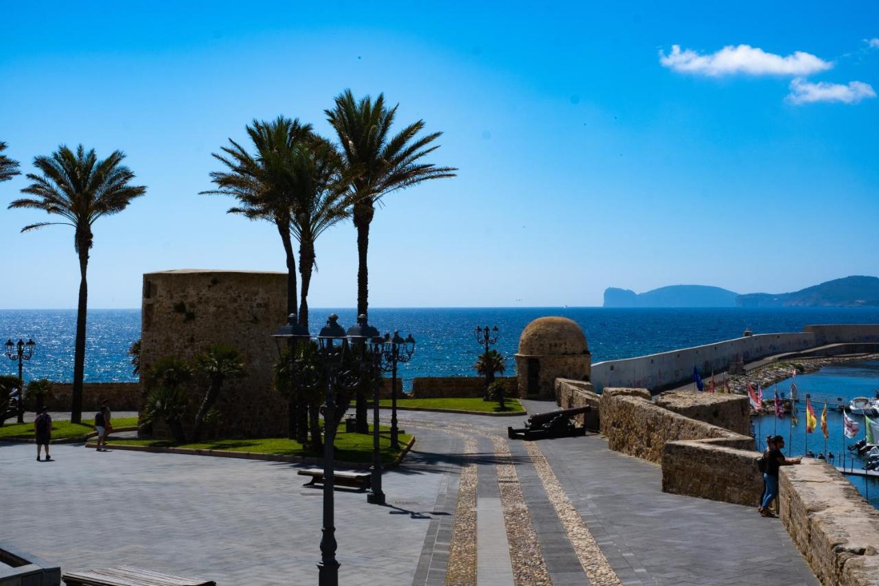 Alghero House Boat Exteriér fotografie